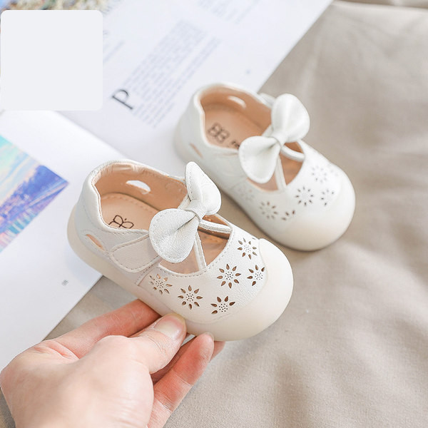 Beebi kinnised paelaga ökonahast sandaalid