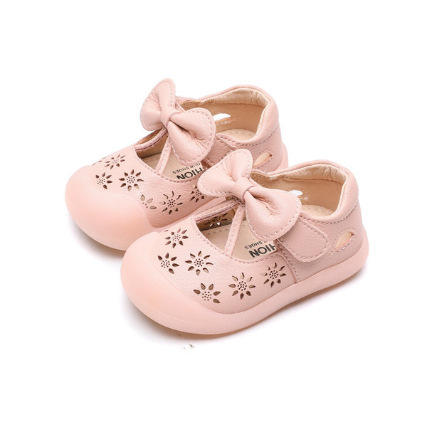 Beebi kinnised paelaga ökonahast sandaalid