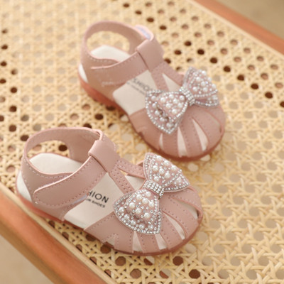 Παιδικά σανδάλια με κορδέλα και πέρλες