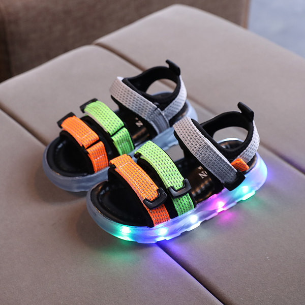 Светещи сандали с велкро лепенки 