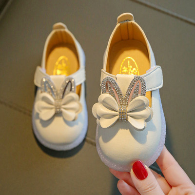 Бебешки обувки с равна подметка - няколко модела