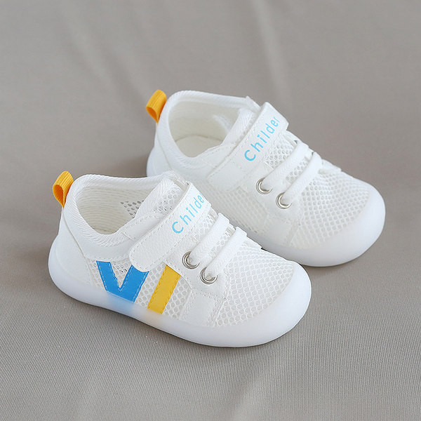 Бебешки обувки с велкро лепенка и връзки-два модела