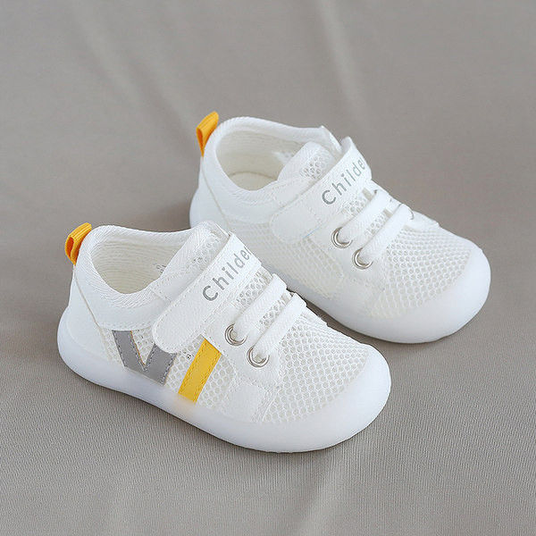 Бебешки обувки с велкро лепенка и връзки-два модела