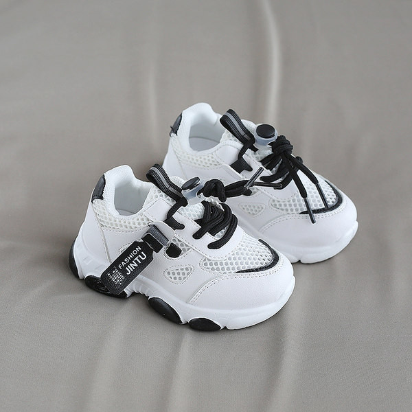 3D elementide ja ühendustega suvised beebitossud