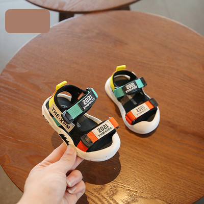 Beebi sandaalid kirja ja lameda tallaga