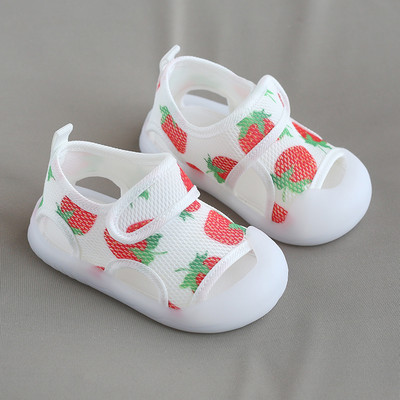Бебешки сандали в унисекс модел с неплъзгаща се подметка