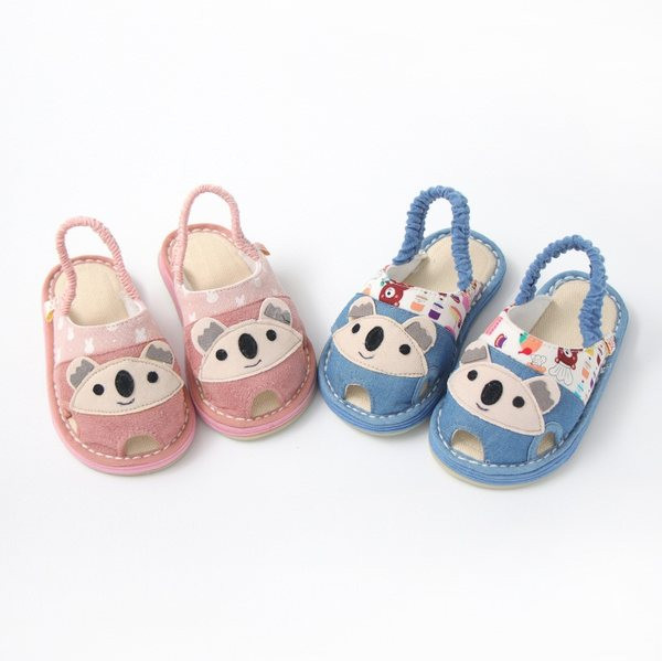 Elastse ja pehme tallaga beebisandaalid – erinevad rakendused