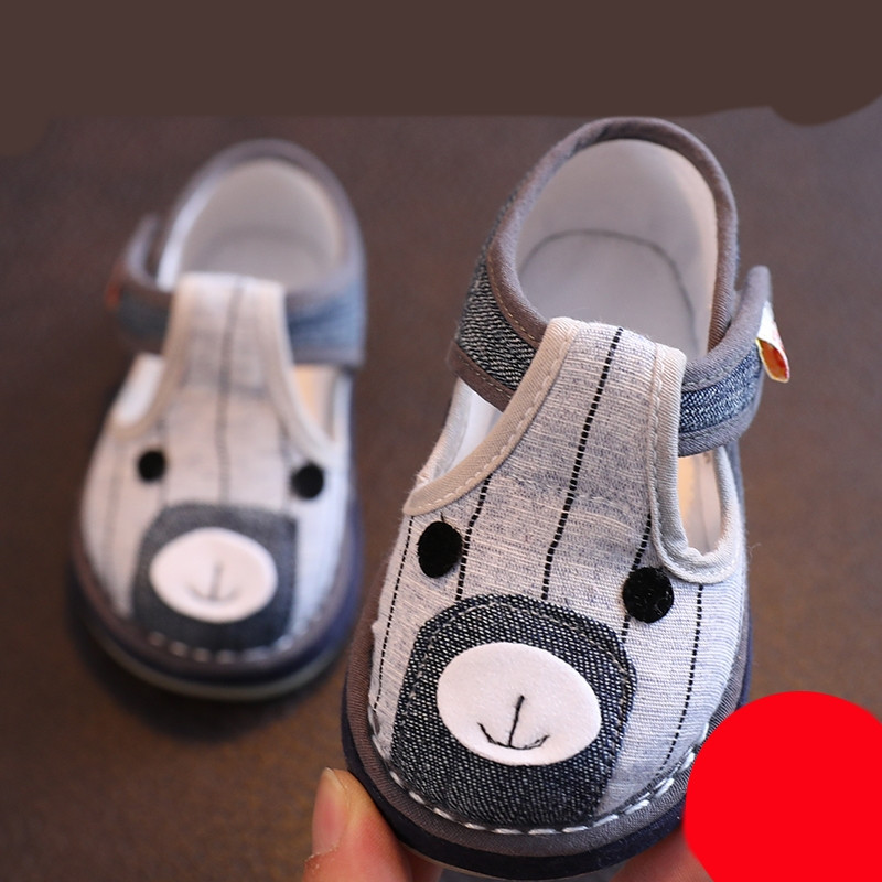 Бебешки ежедневни сандали с лепенки в няколко цвята