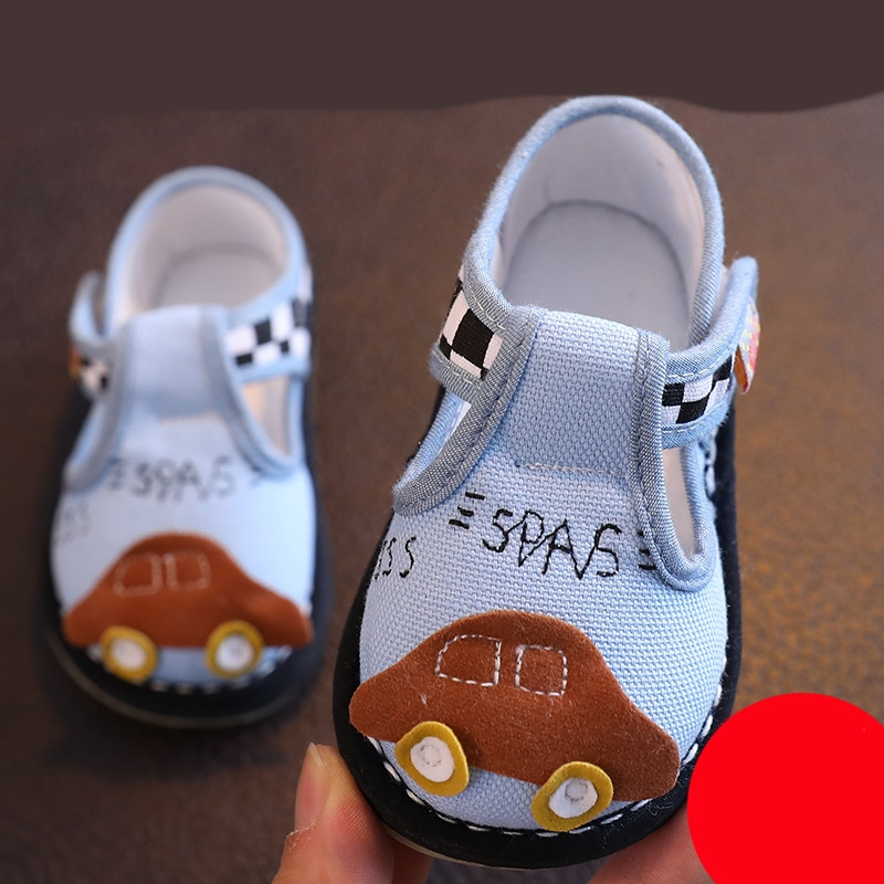 Бебешки ежедневни сандали с лепенки в няколко цвята