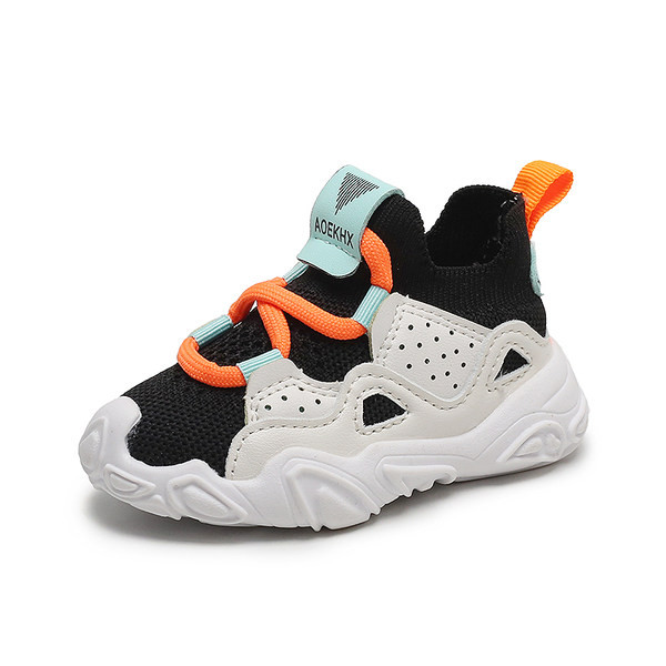 Uus mudel hingavast kangast beebitossud tüdrukutele ja poistele