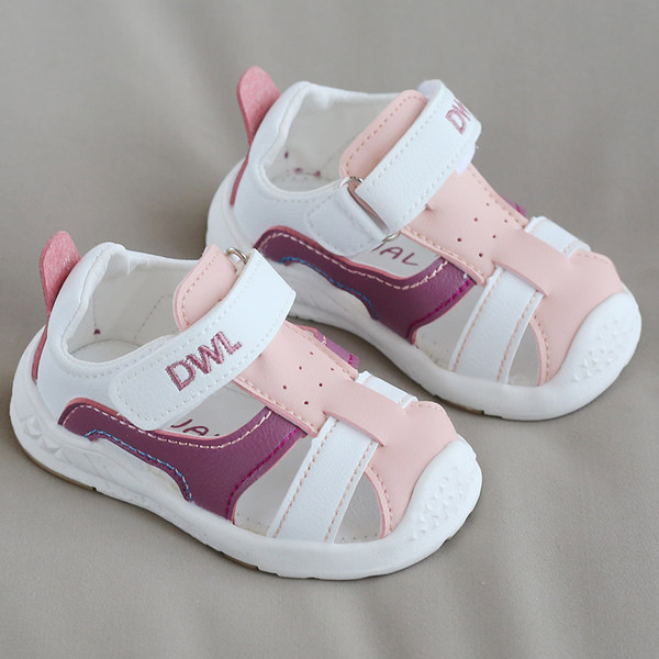 Бебешки сандали от еко кожа с велкро закопчаване за момичета и момчета