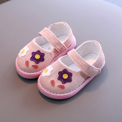 Бебешки сандали с лепенки за момичета - два модела