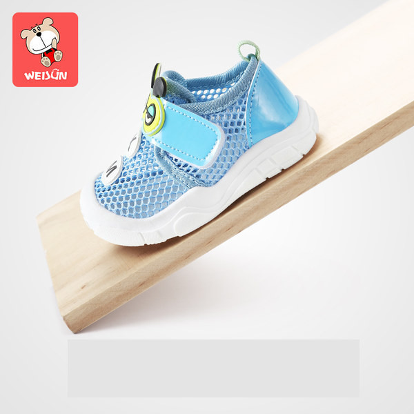 Võrkkangast ja 3D elemendist valmistatud beebitossud - poistele ja tüdrukutele