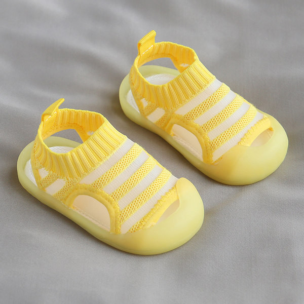 Uus mudel libisemiskindla tallaga beebisandaalid tüdrukutele ja poistele