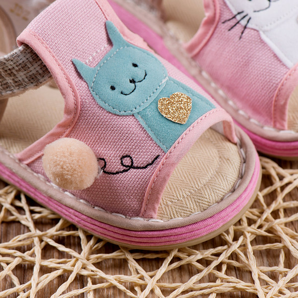 Beebi sandaalid roosad tüdrukutele - kaks mudelit