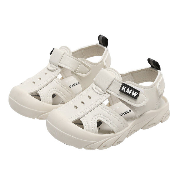 Кожени бебешки сандали в два цвята