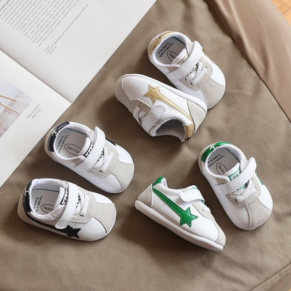 Lapiku ja lameda tallaga beebikingad