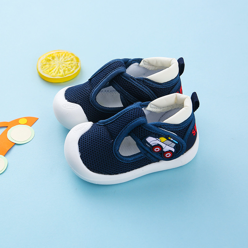 Võrkkangast beebitekstiilist poid