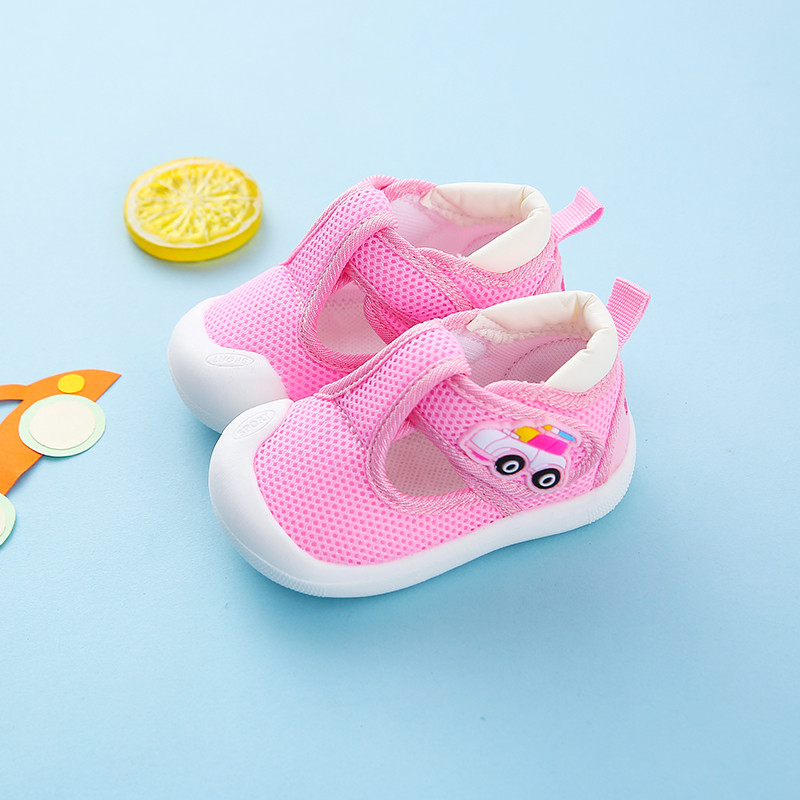 Võrkkangast beebitekstiilist poid