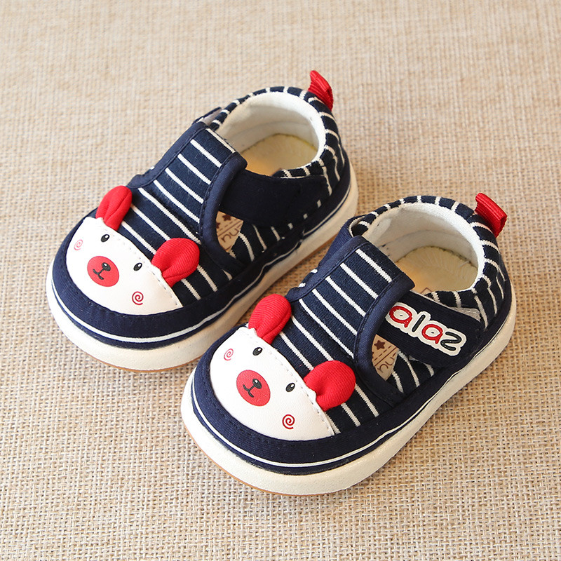 Пролетни текстилни кецове с 3D елемент - много модели