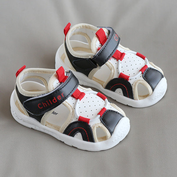 Vabaaja takjapaelaga sandaalid