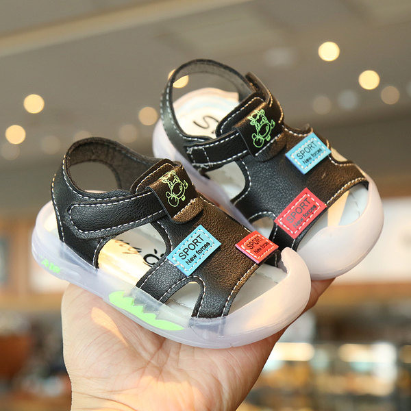 Takjapaelaga ökonahast beebisandaalid