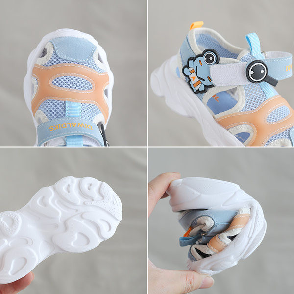 Uus mudel takjakinnituse ja 3D-rakendusega beebisandaalid tüdrukutele ja poistele