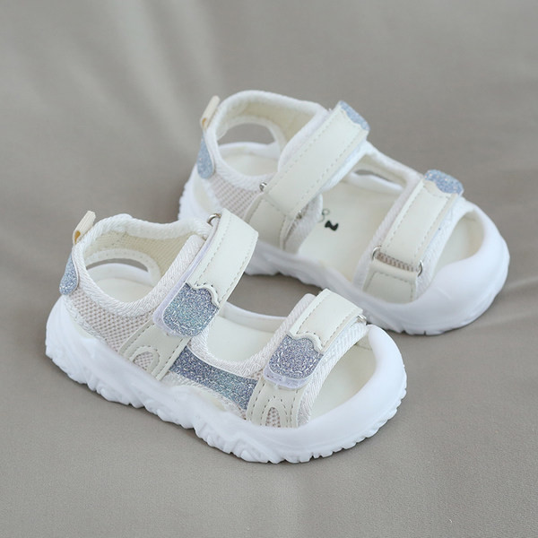 Бебешки сандали с велкро лепенки за момчета и момчета