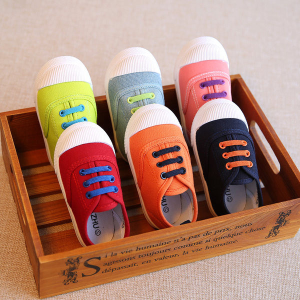 Moodsad lipsudega kevad-sügis tossud beebidele