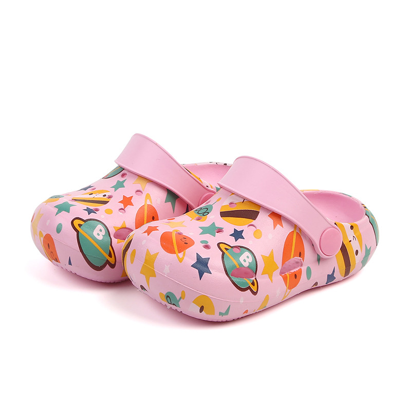 Kummist sussid tüdrukutele tüüpi crocsidele