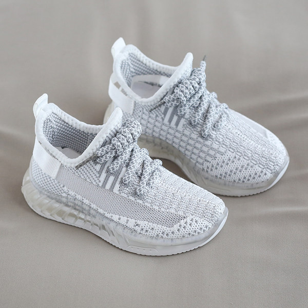 Tüdrukutele ja poistele sobivad paeltega beebitossud