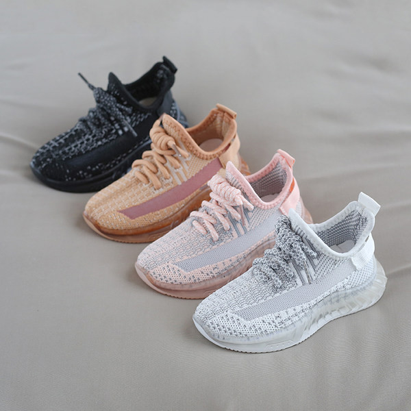 Tüdrukutele ja poistele sobivad paeltega beebitossud