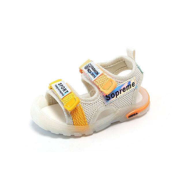 Нов модел сандали за бебета с велкро закопчаване и емблеми с надпис