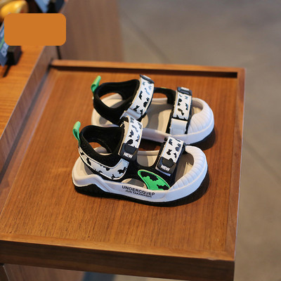 Beebi sandaalid poistele kirja ja takjapaelaga