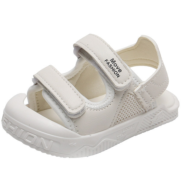 Бебешки сандали с лепенки в три цвята