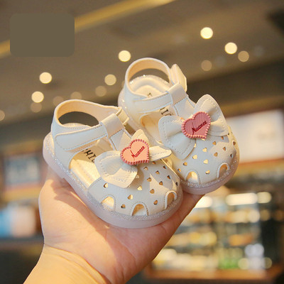 Paela ja takjakinnitusega vabaaja sandaalid beebidele