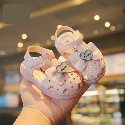 Paela ja takjakinnitusega vabaaja sandaalid beebidele