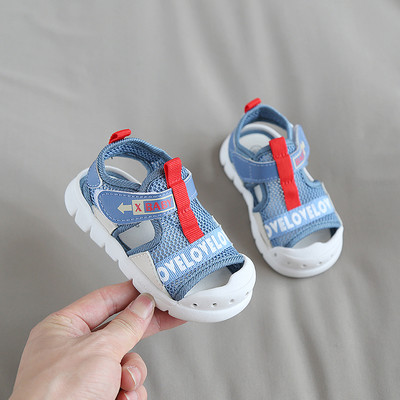 Uus mudel kirjadega ja mugava tallaga beebisandaalid tüdrukutele ja poistele