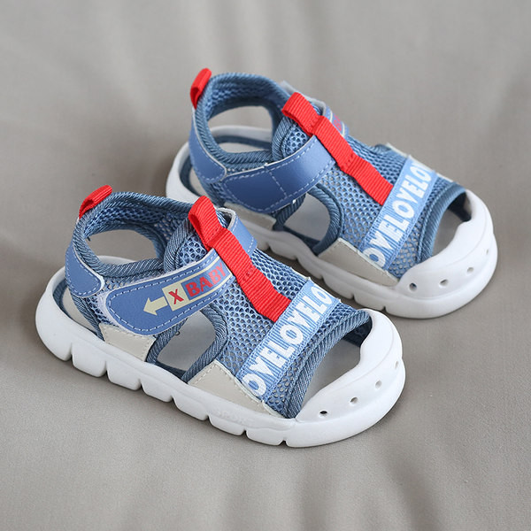 Uus mudel kirjadega ja mugava tallaga beebisandaalid tüdrukutele ja poistele