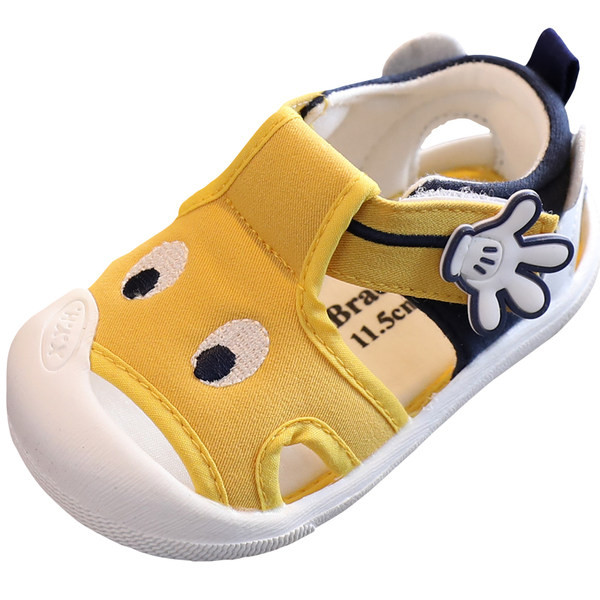 Beebi sandaalid tüdrukutele ja poistele ja 3D element