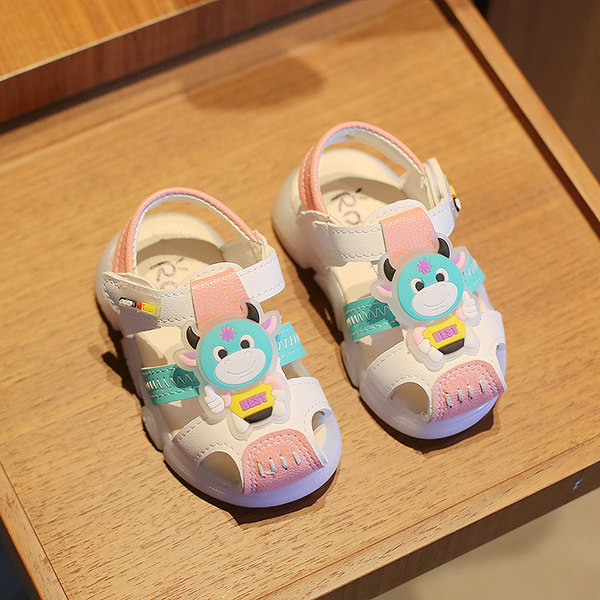 Бебешки сандали от еко кожа с 3D декорация за момчета и момичета 