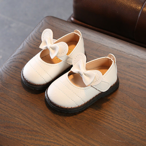 Beebi kinnised ökonahast paelaga kingad