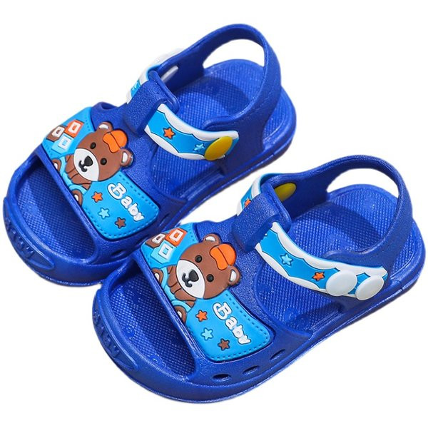 Aplikatsioonidega suvised beebikummist sandaalid