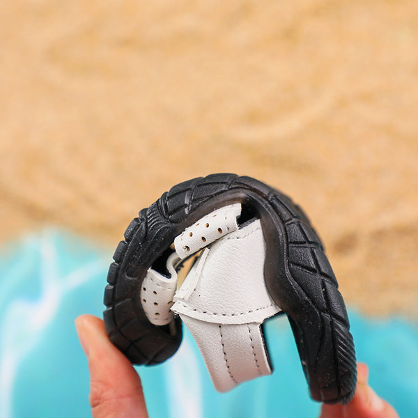 3D aplikatsiooniga beebisandaalid poistele takjakinnitusega