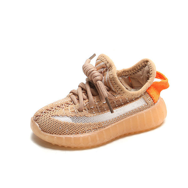 Uus mudel beebide kevadtossud - sobivad tüdrukutele ja poistele