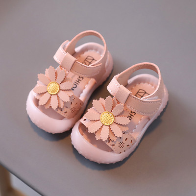 Бебешки сандали с 3D елемент цвете в два цвята