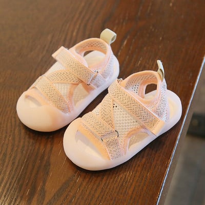 Бебешки мрежести сандали с лепенки 