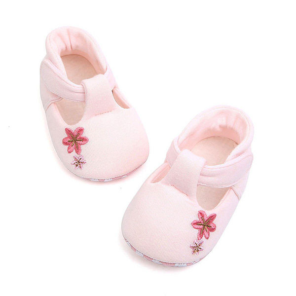 Tikandiga beebikingad - tüdrukutele