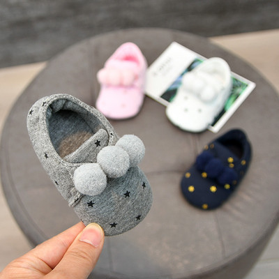 Бебешки обувки с 3D елемент и мека подметка