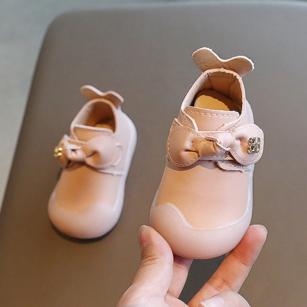 Nahast beebikingad takjapaela ja 3D elementidega